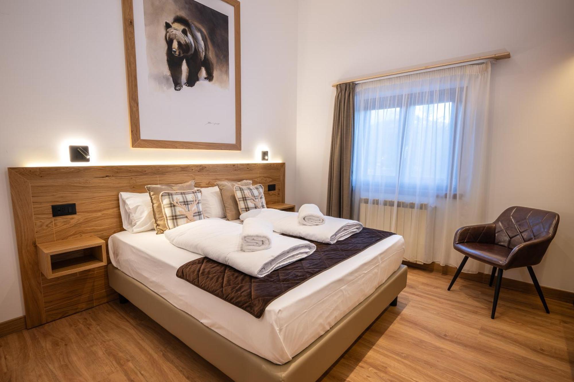 Hotel Iris เปสกัสเซโรลี ภายนอก รูปภาพ